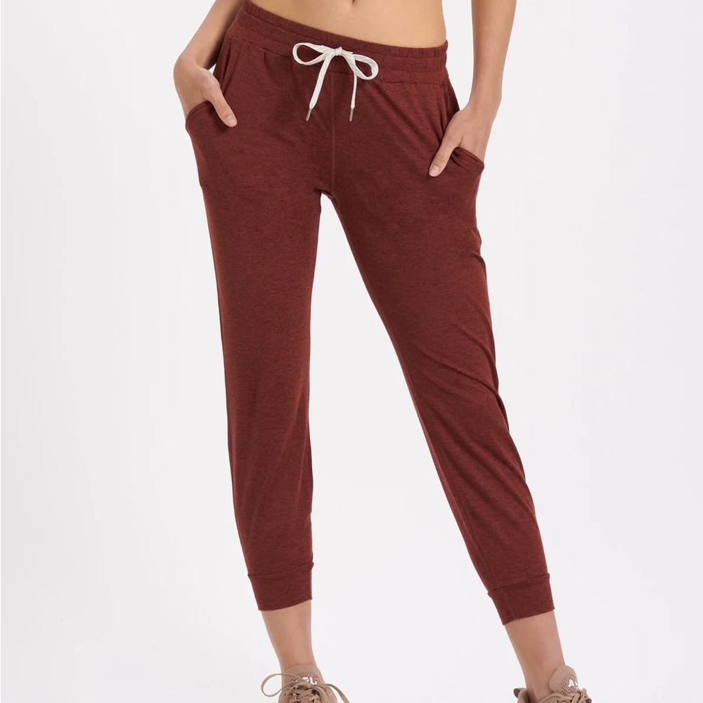 Vuori Women's Maroon Track Jogger Pants